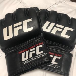 UFC gloves